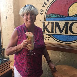 Meet your Posher, Cecilia